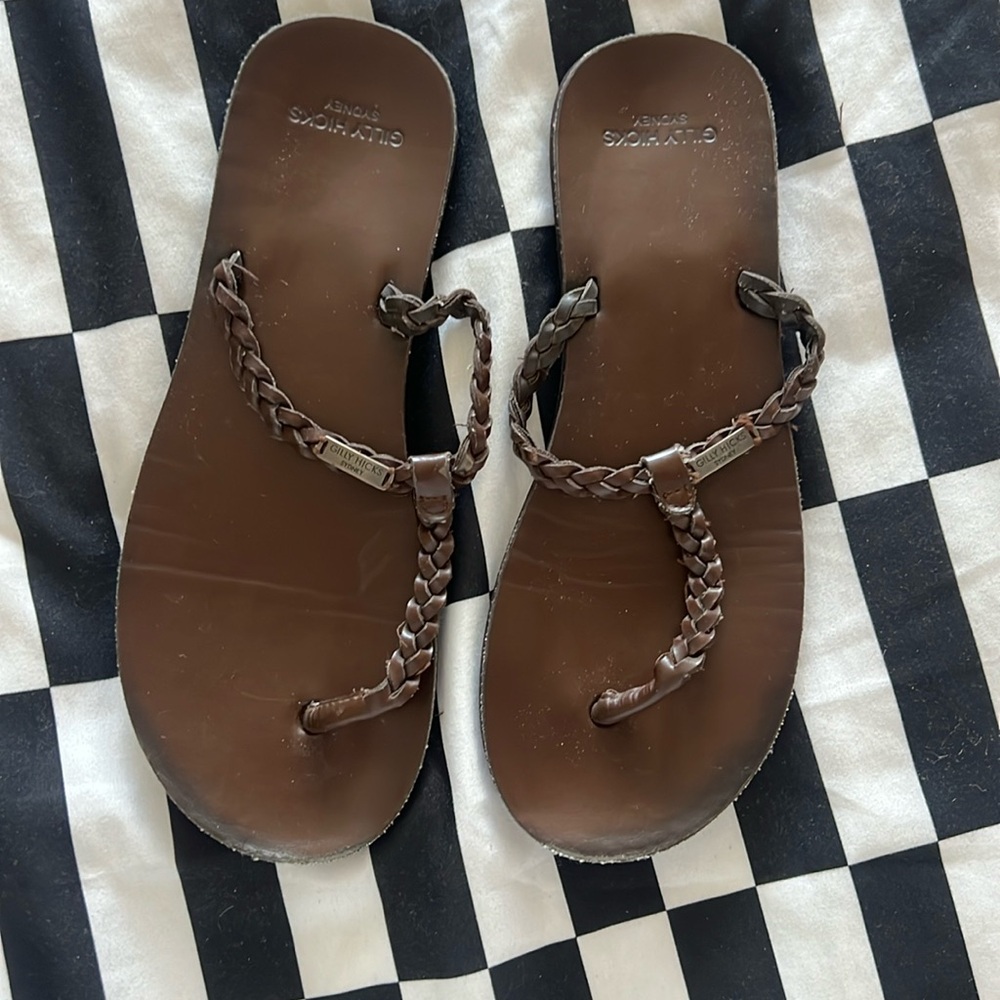 Gilly Hicks Brown Leather Braided T Strap Flip Flop